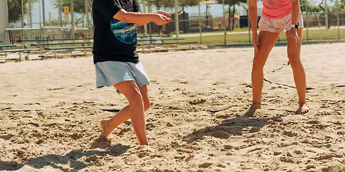 p1440 Beginner Beach Volleyball Clinic