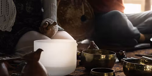 Serenity in Stillness: A Winter Restorative Sound Journey