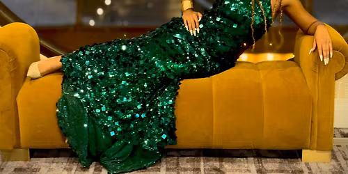 A Christmas Evening w\/ artist Nia Simone