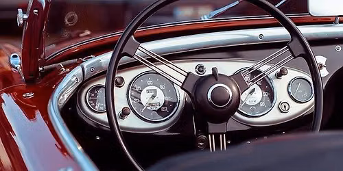 Classic Car Cruise-in (July)