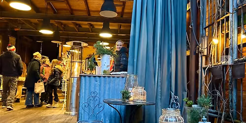 Larsens julemarked i bakg\u00e5rden 28-29.11.26