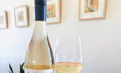 \u2728 Sip, Snack & See Your Future! \u2728 A Halloween weekend at vinAmit\u00e9