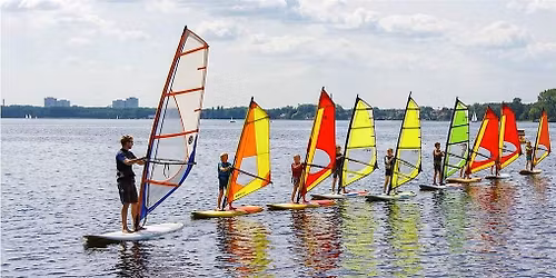 Kinder-Surfkurs am M\u00fcggelsee \u2013 Sommerferien 2026