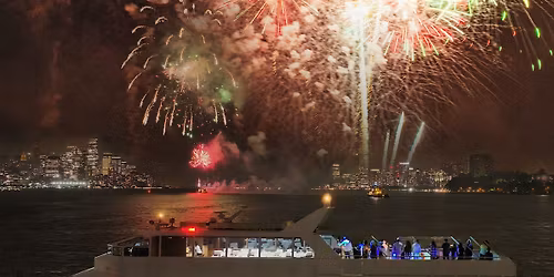 New Year's Eve: Louisa Dinner Cruise