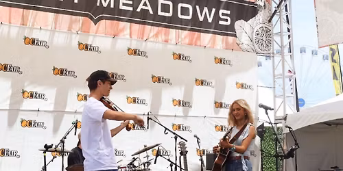 Peltzer\u2019s Tree Lighting Ceremony