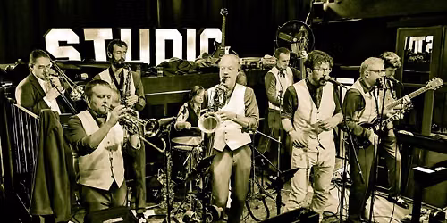TRENCHCOAT @ HAARLEM LIVE