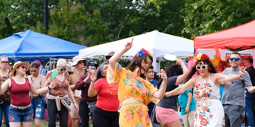 Party in the Park w\/ the Spanglish Trio