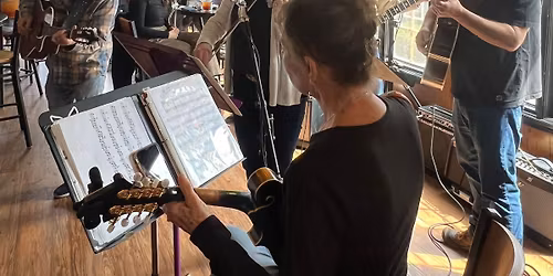 Open Mic with Aaron Kelly