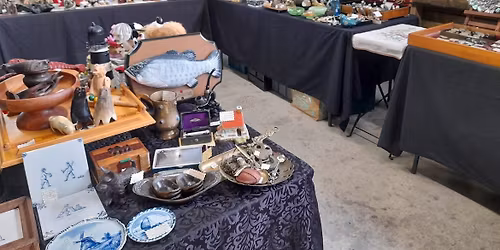 Hamilton Collectables Market