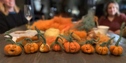 FELT N\u2019 FIZZ  Workshop @ LUSH - Pumpkins