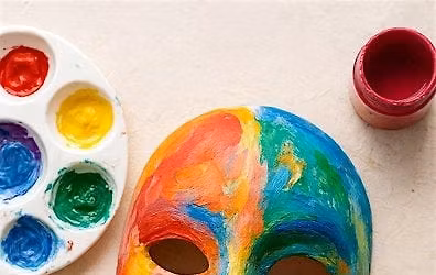 Introductory Creative Expression Workshop: Who Am I?