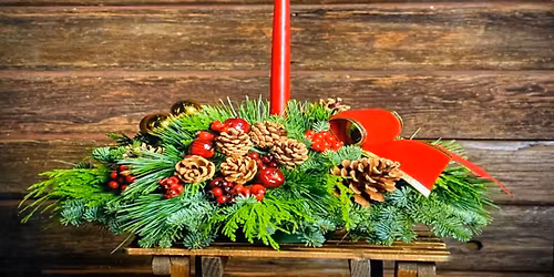HOLIDAY FLORAL CENTERPIECE