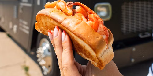 Cousins Maine Lobster in Folsom: The Falls at Willow Creek & The Legends at Willow Creek