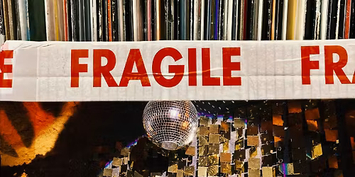 XXL pre-Christmas vinyl market