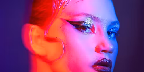 Transmite con luz y color