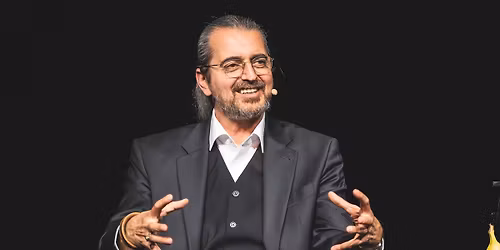 HAGEN RETHER \u201eLIEBE\u201c in Kiel