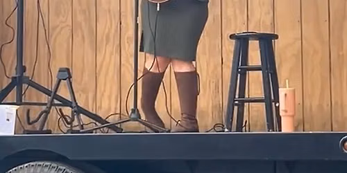 Savana LIVE at the Apple Barn Orchard and Winery 