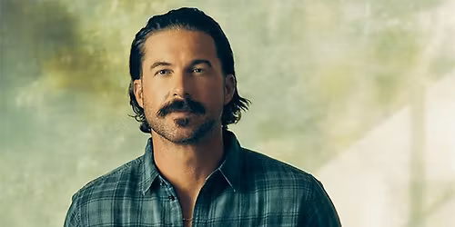 Riley Green at Landers Center