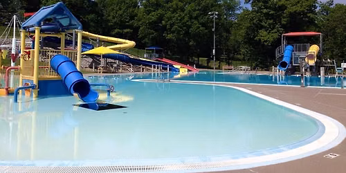 Pool Party \ud83c\udf89
