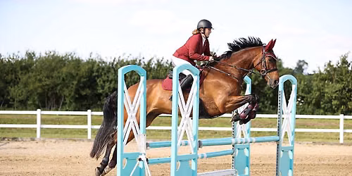 Showjumping with JANE HUSSELL
