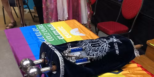 LMBTQ-t\u00e1mogat\u00f3 istentisztelet \/ LGBTQ-egalitarian shacharit