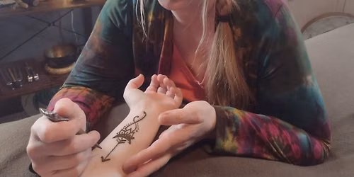 Sacred Henna \u2013 Intuitive Sessions with Jennifer Rabenstein
