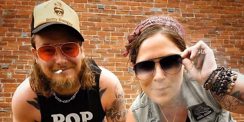 Axel and Betty LIVE at Long Siding Station!