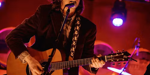 Live music: Davis Powell