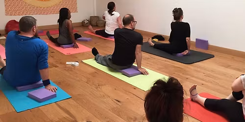 Feel-good Yoga, Mondays