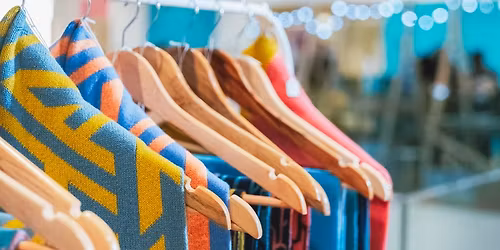 Tea Green Festive Market