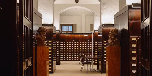 Arkistosta parnassolle ja parrasvaloihin \u2013 SKS:n arkiston yleis\u00f6tilaisuus