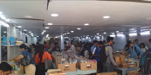 Booksbyweight Sale of New Books at Fabiani\u2019s Art Gallery, Irla \u2013 Mumbai  Tues 11 to Thu 13 November 