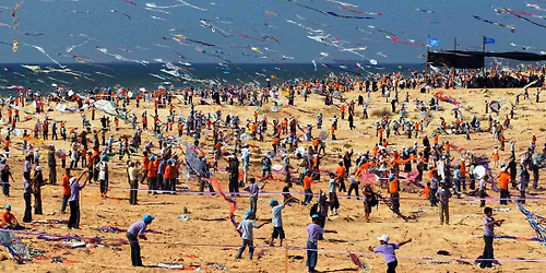 Family Club: Make A Kite For Palestine