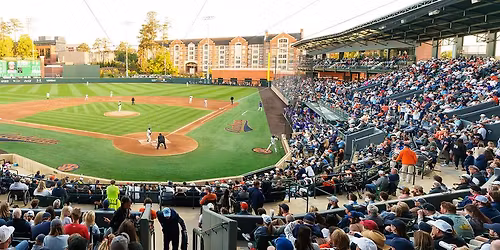 Parking Auburn Tigers at Vanderbilt Commodores Womens Basketball