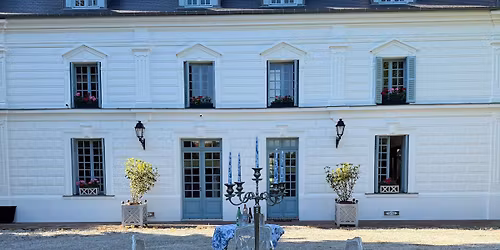 Art retreat in France with Ros