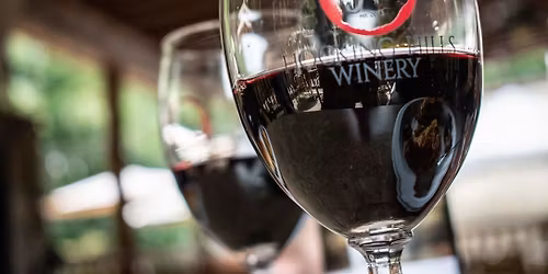 Live Music: Dave Hawkins