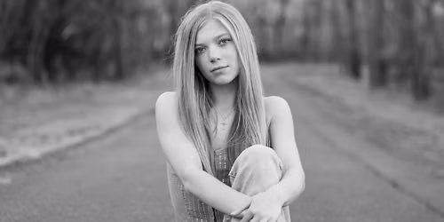Lexi Tieffel | Acoustic on the Patio
