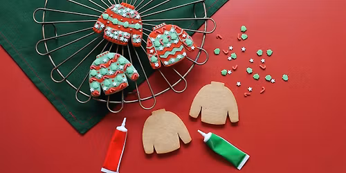 Christmas Jumper Biscuit Icing Class by Biscuiteers