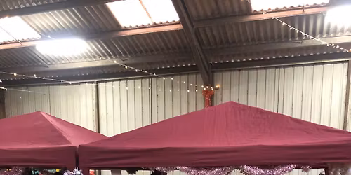 March\u00e9 de No\u00ebl au HAC EQUITATION 2025