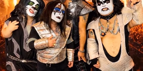 Mini Kiss ( Famous Midget Band) in Abilene Texas 