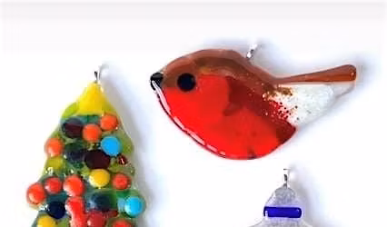 FUSED GLASS HANGING CHRISTMAS DECORATIONS FOR 8-12