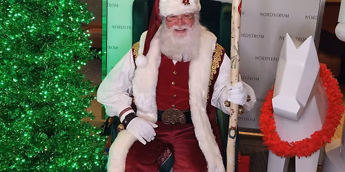 Santa at Nordstrom Tysoms Corner Center for photography