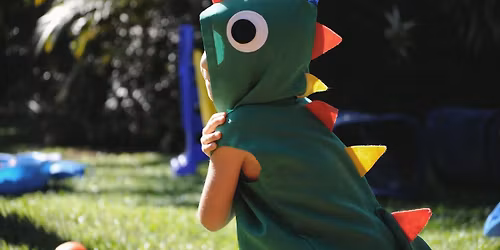 Wigglesaurus Storytime with Ms. Sharon | La hora del cuento con Wigglesaurus y la Sra. Sharon