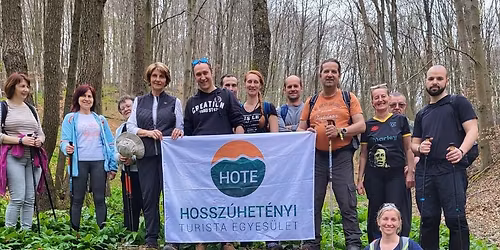 XLI. Csokonay S\u00e1ndor Eml\u00e9kt\u00fara! Cs\u00f6rgedez\u0151 patakok, forr\u00e1sok ment\u00e9n!