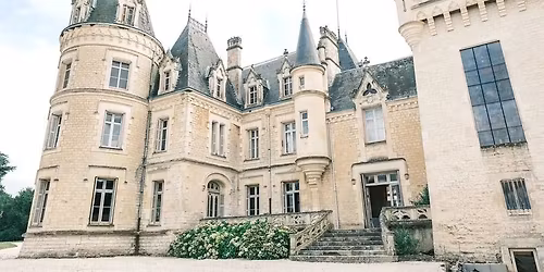 Yoga and wreath making \ud83c\udf3f Chateau de Londigny 