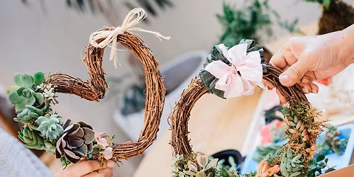 Create a Living Succulent Wreath for the Holidays!