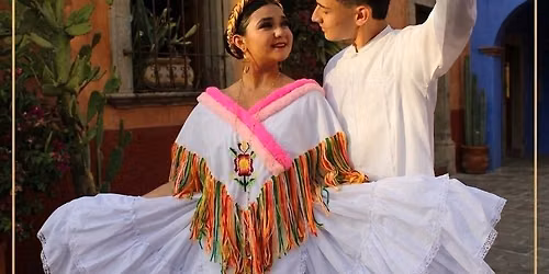 Nuestras Raices