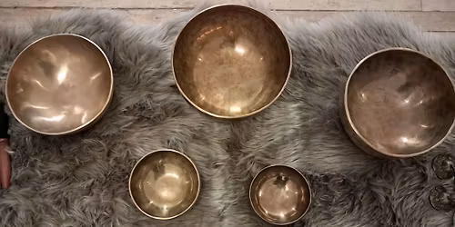 \u00c4\u00e4nimaljarentoutus ke 10.12.2025 - Tampere\/Juhlatalo Tapiola, Kissanmaa