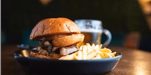 \ud83d\udcab Sunday Burgers and Brews Special at Sunsket Kitchen and Drinks \ud83d\udcab