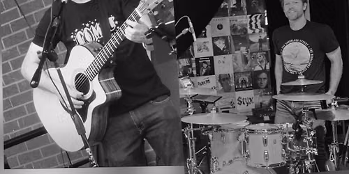 Dustin Yager Trio Band at TheClubHouseBitesAndBooze in Ballantyne(8\/8)
